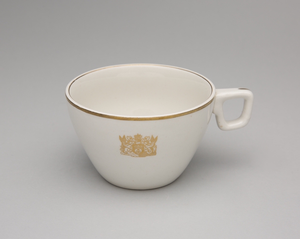 Coffee cup: British Overseas Airways Corporation (BOAC)