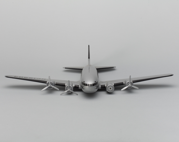 Image: model airplane: Pan American World Airways, Boeing 307 Stratoliner Clipper Flying Cloud