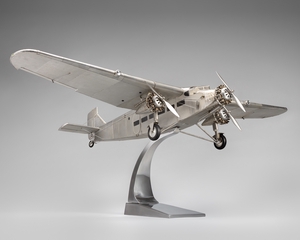 Image: model airplane: Ford Tri-Motor