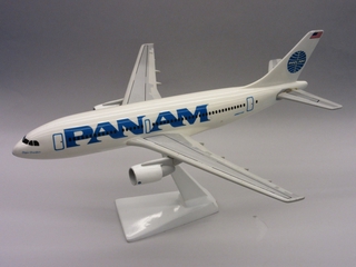 Image: model airplane: Pan American World Airways, Airbus A310 Clipper Frankfurt