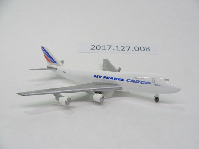 Miniature model airplane: Air France Cargo, Boeing 747-200F