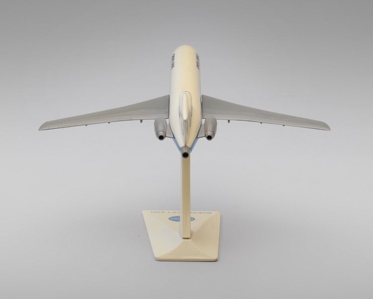 Image: model airplane: Pan American World Airways, Boeing 727-200 Clipper Racer