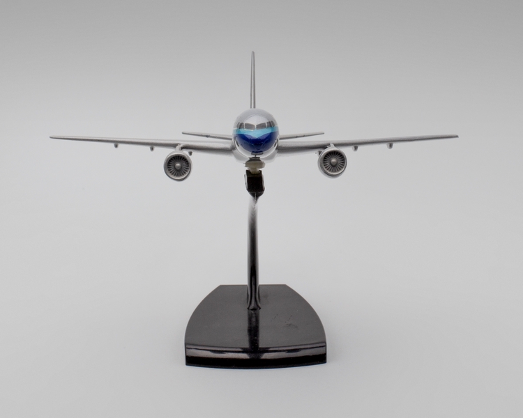 Image: model airplane: Eastern Air Lines, Boeing 757