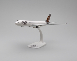 Image: model airplane: Fiji Airways, Airbus A330-200