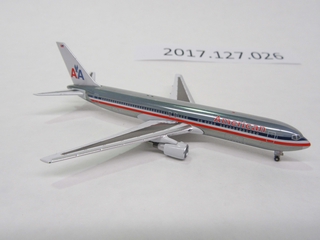 Image: miniature model airplane: American Airlines, Boeing 767-300
