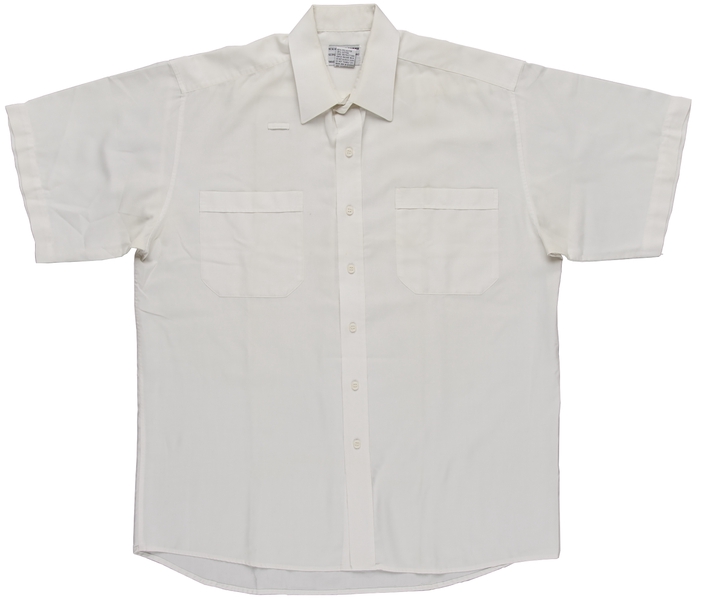 Image: flight attendant shirt (male): Qantas Airways