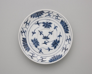 Image: saucer: China Airlines