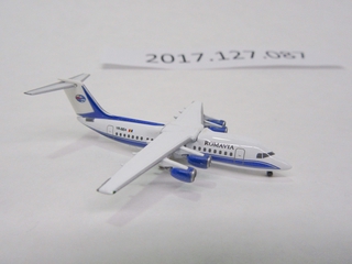 Image: miniature model airplane: Romavia, BAe 146-200