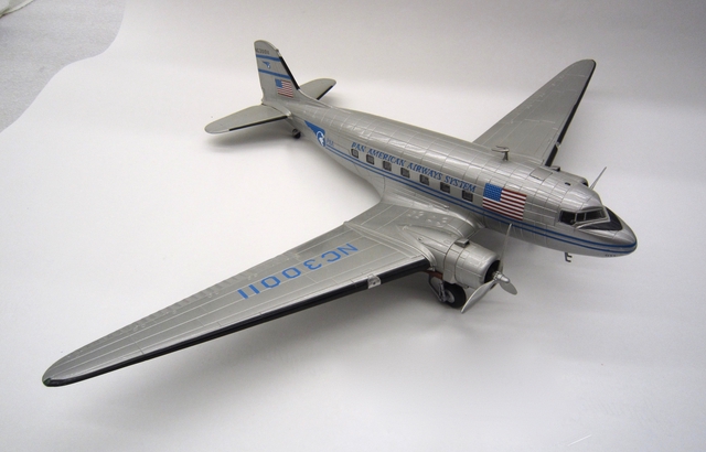 Model airplane: Pan American Airways System, Douglas DC-3