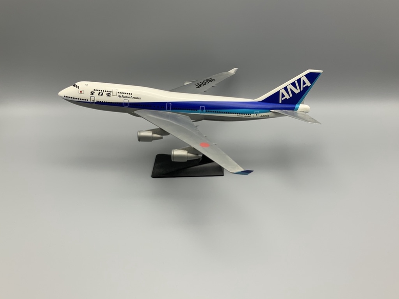 Image: model airplane: ANA (All Nippon Airways), Boeing 747-400