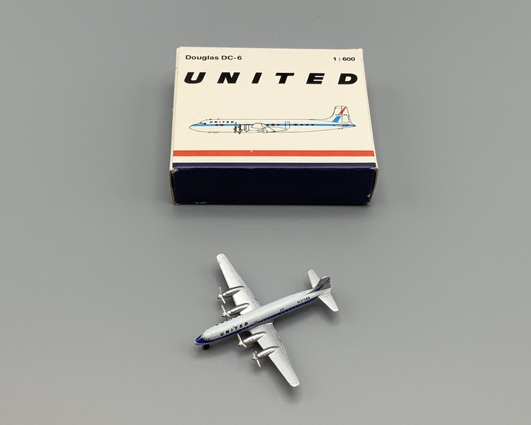Image: miniature model airplane: United Air Lines, Douglas DC-6
