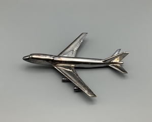 Image: model airplane: Japan Air Lines, Boeing 747