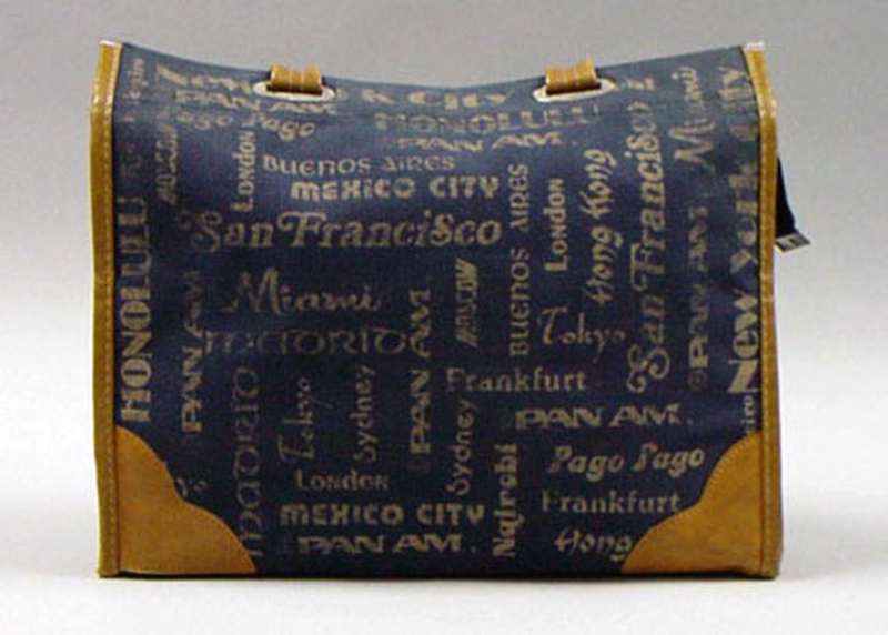 Image: airline bag: Pan American World Airways
