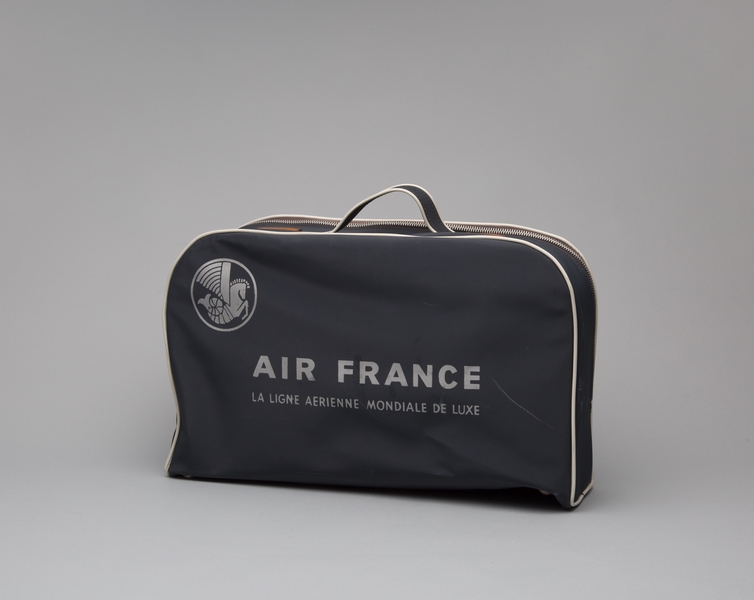 Image: airline bag: Air France