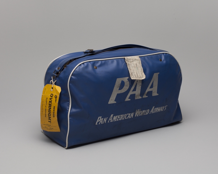 Image: airline bag: Pan American World Airways
