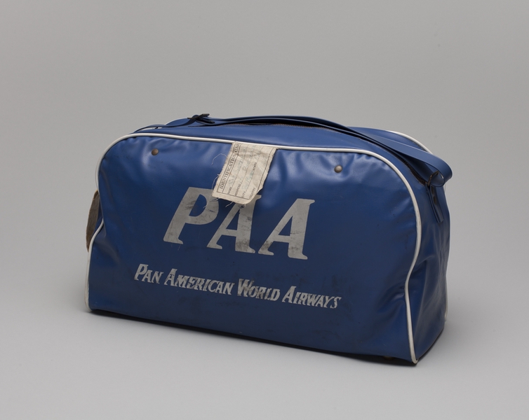 Image: airline bag: Pan American World Airways