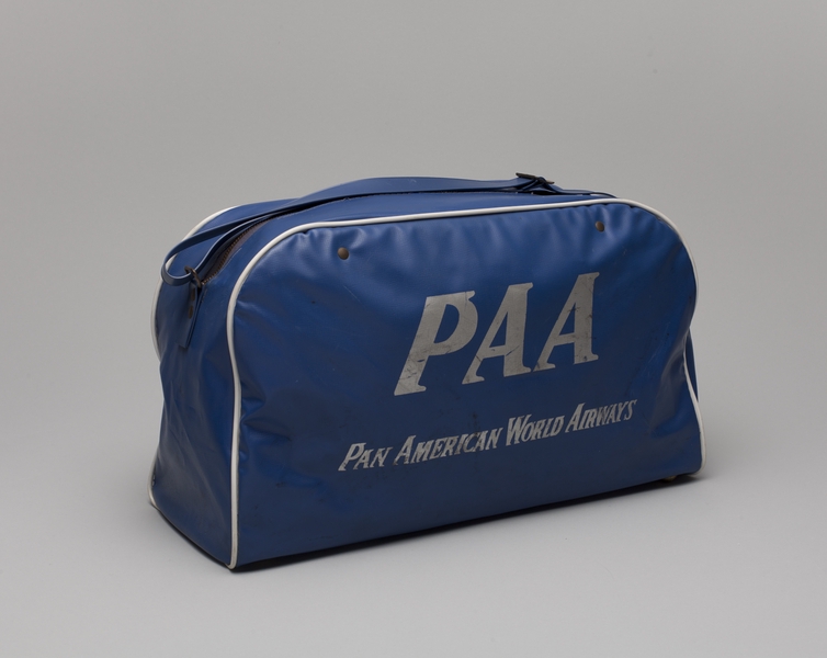 Image: airline bag: Pan American World Airways