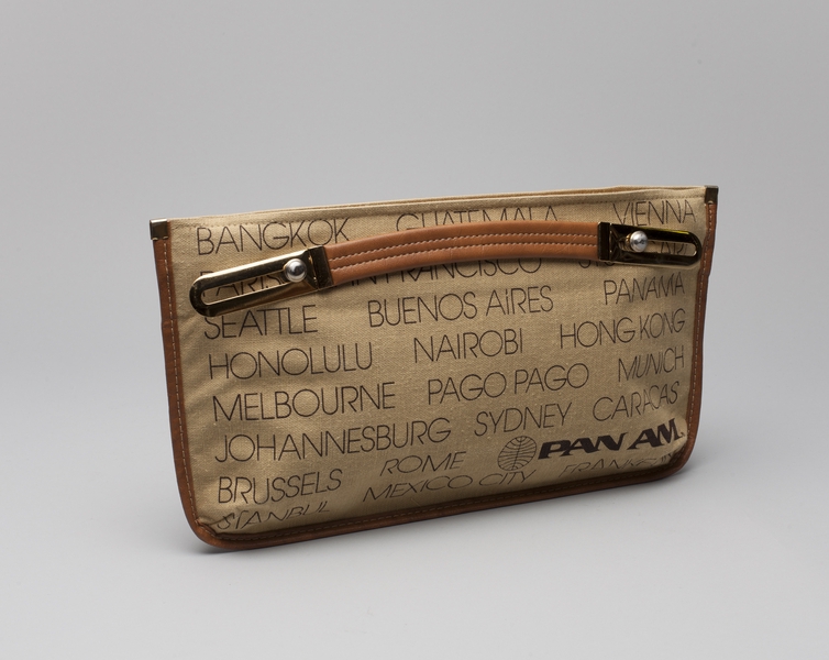 Image: airline bag: Pan American World Airways