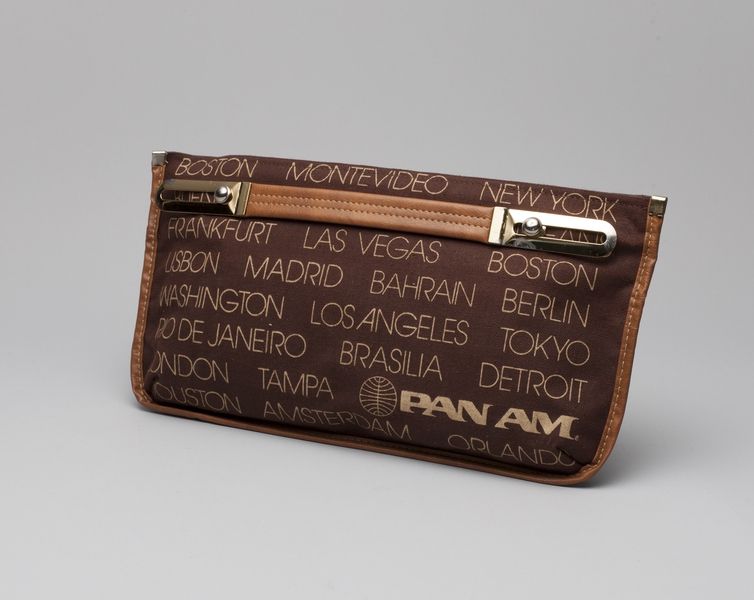 Image: airline bag: Pan American World Airways