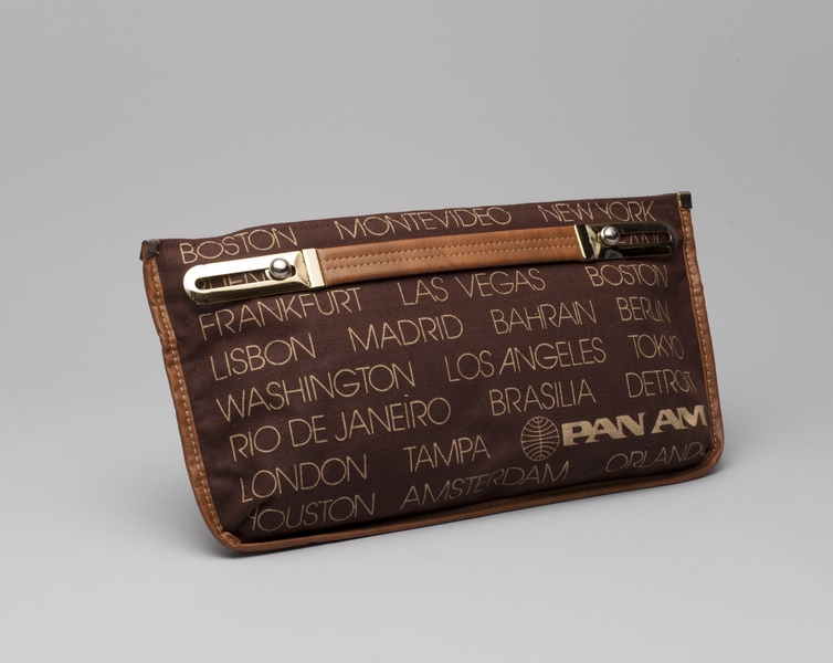 Image: airline bag: Pan American World Airways
