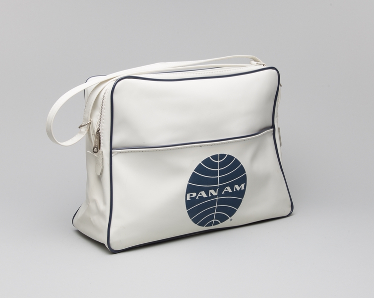 Image: airline bag: Pan American World Airways