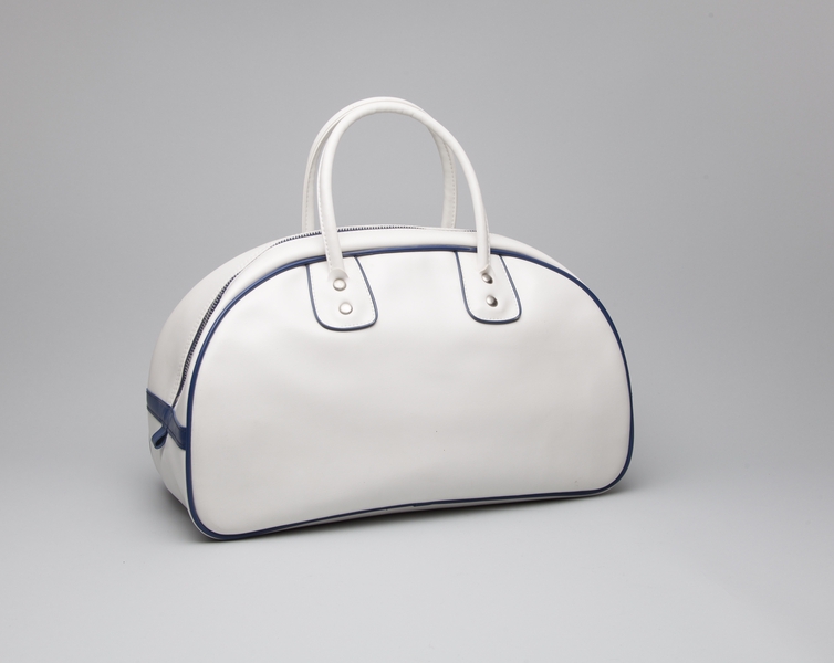 Image: airline bag: Pan American World Airways