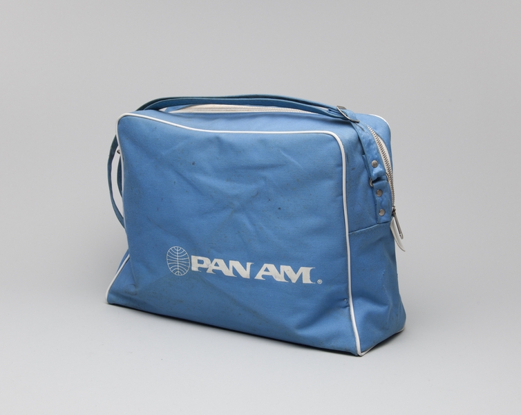 Image: airline bag: Pan American World Airways