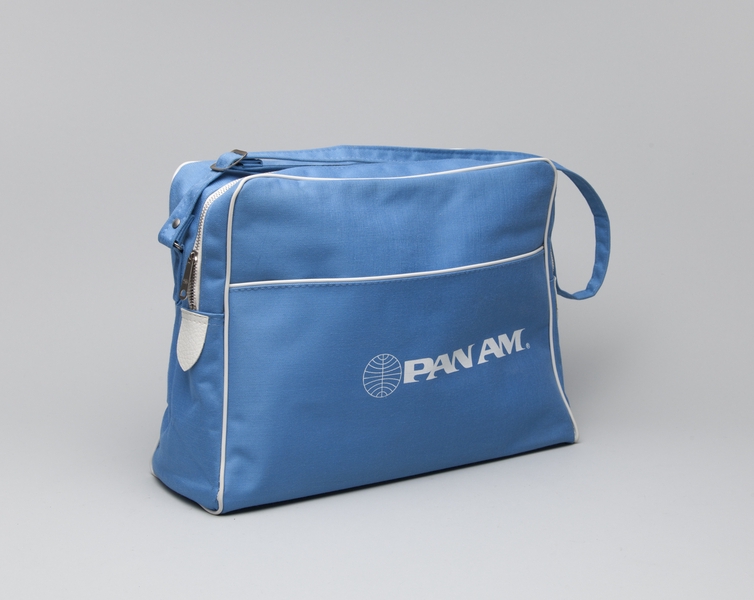 Image: airline bag: Pan American World Airways