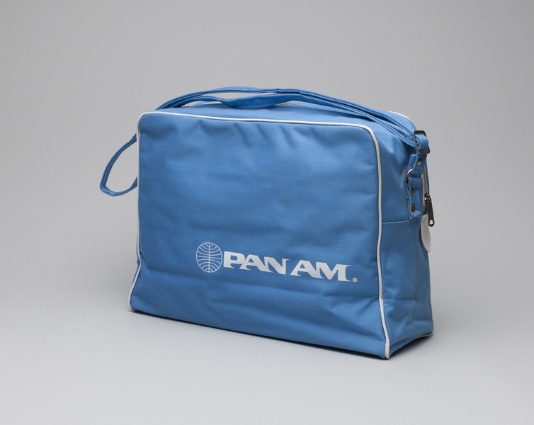 Image: airline bag: Pan American World Airways