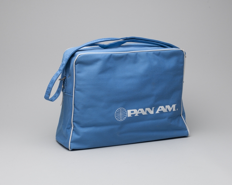 Image: airline bag: Pan American World Airways