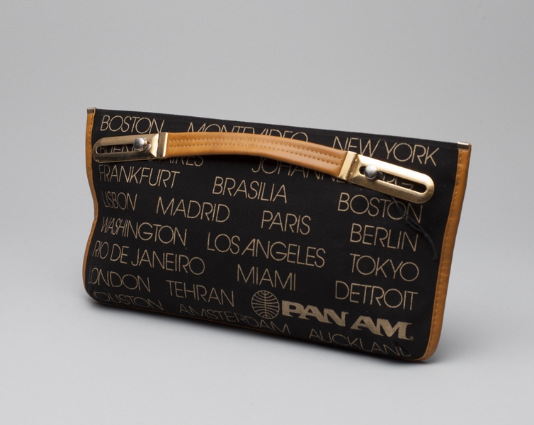 Image: airline bag: Pan American World Airways