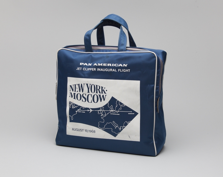 Image: airline bag: Pan American World Airways