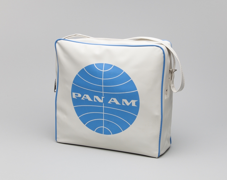 Image: airline bag: Pan American World Airways