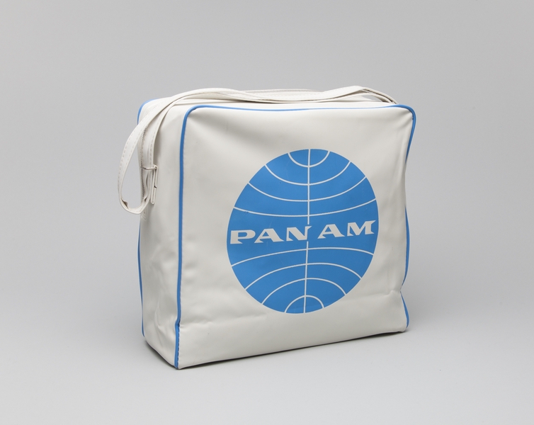 Image: airline bag: Pan American World Airways