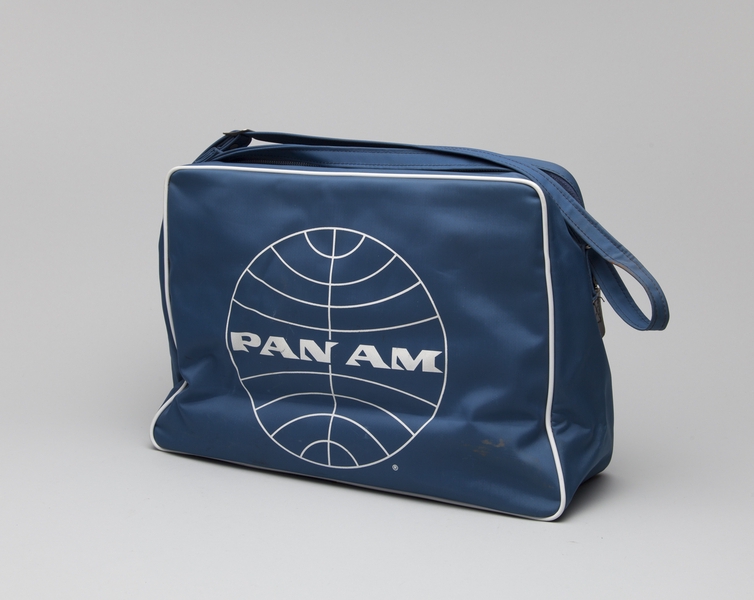 Image: airline bag: Pan American World Airways