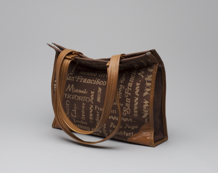Image: airline bag: Pan American World Airways
