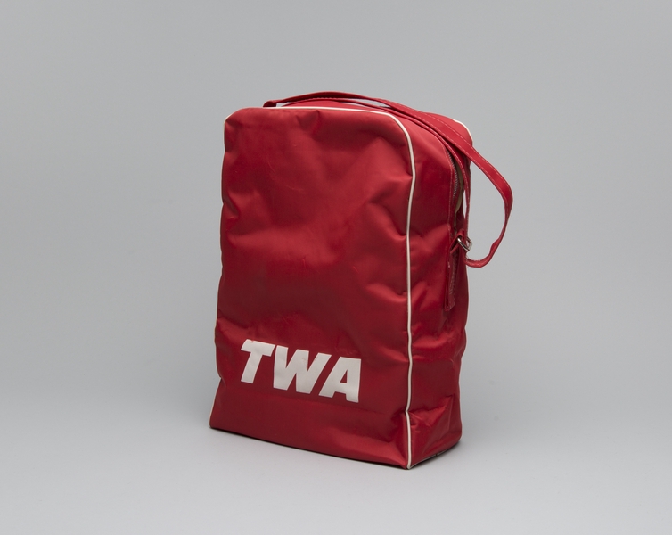 Image: airline bag: TWA (Trans World Airlines)