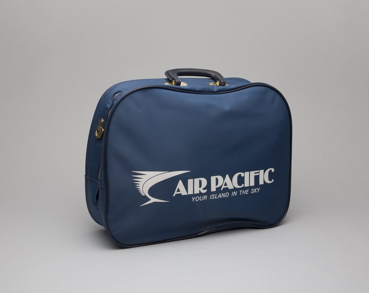 Image: airline bag: Air Pacific