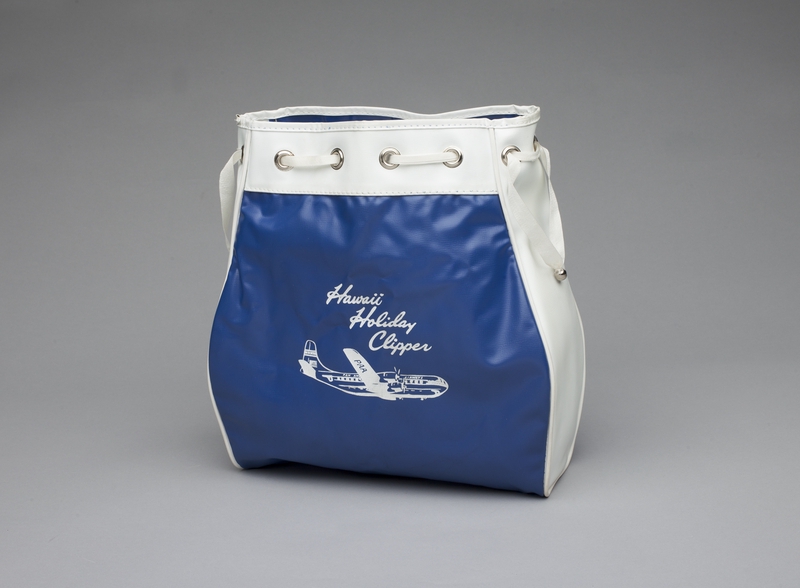 Image: airline bag: Pan American World Airways