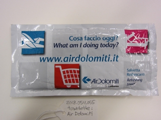 Image: towelette: Air Dolomiti