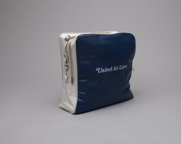 Airline bag: United Air Lines