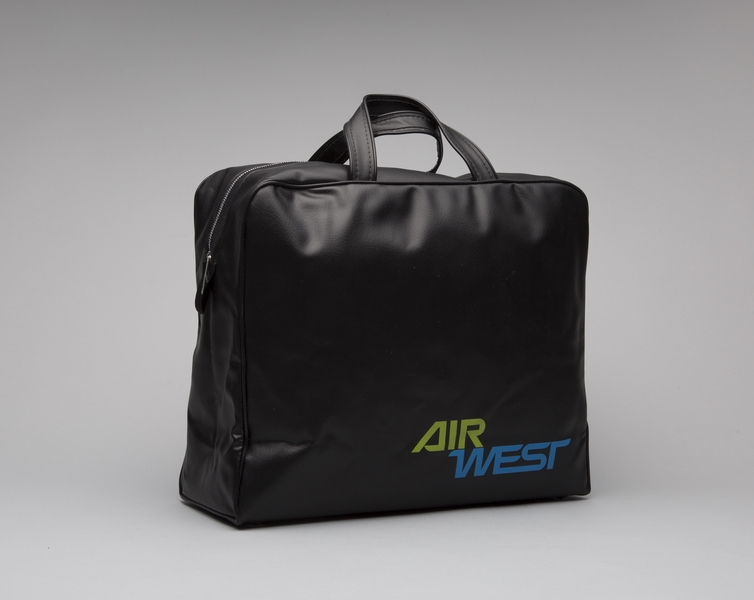 Image: airline bag: Air West