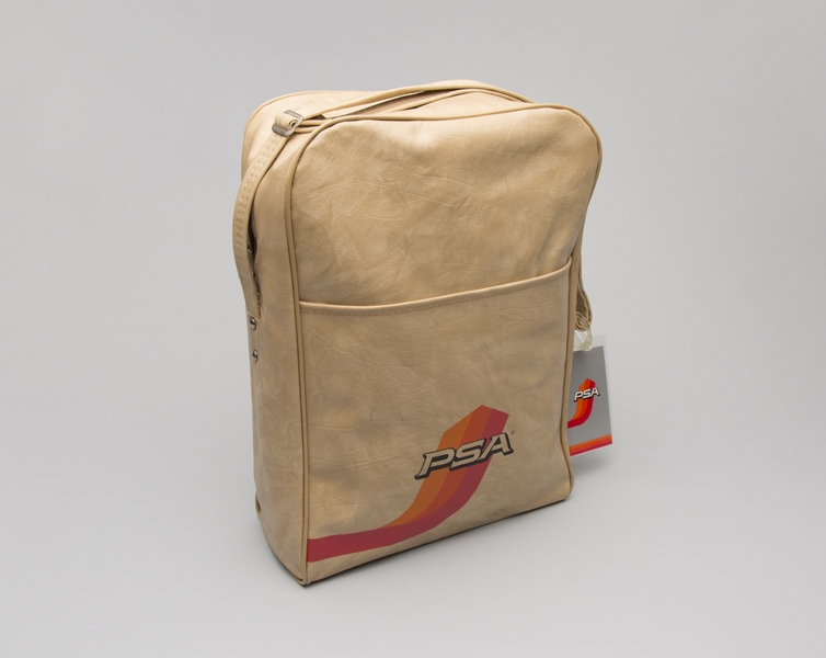 Image: airline bag: Pacific Southwest Airlines (PSA)