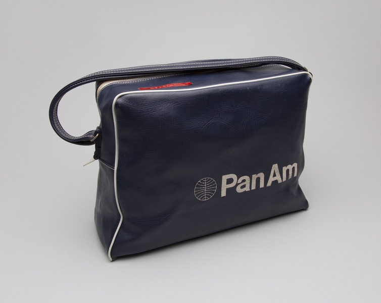 Image: airline bag: Pan American World Airways
