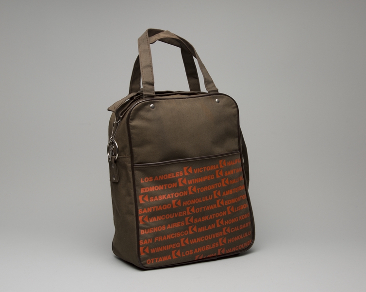 Image: airline bag: Canadian Pacific Airlines