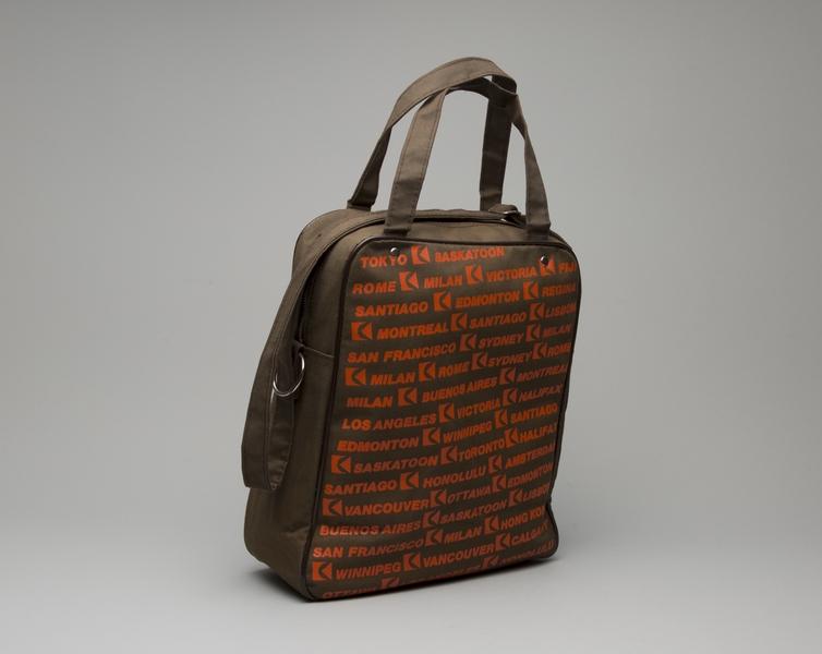 Image: airline bag: Canadian Pacific Airlines