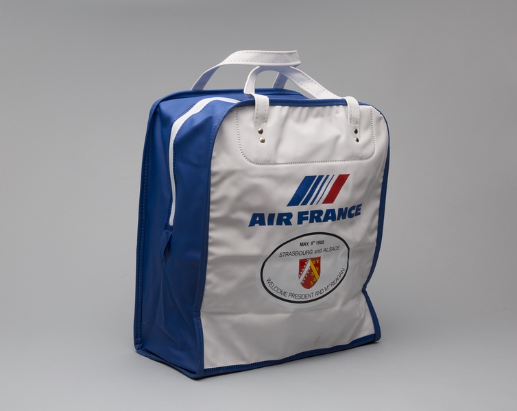 Image: airline bag: Air France