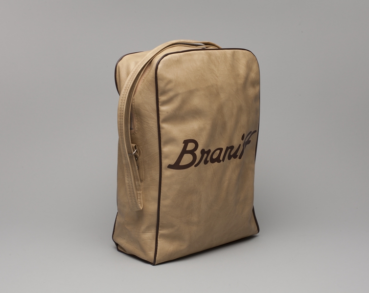 Image: airline bag: Braniff International