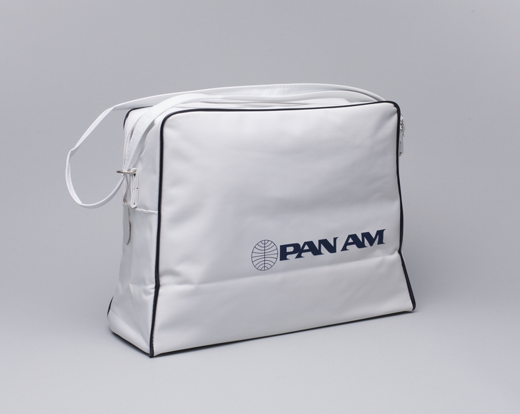 Image: airline bag: Pan American World Airways