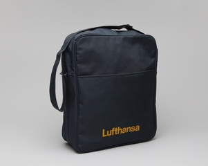 Image: airline bag: Lufthansa
